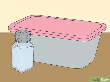 Image titled Fix Smelly Plastic Containers Step 5