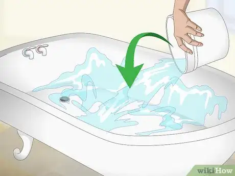 Image titled Clean an Enamel Bathtub Step 3