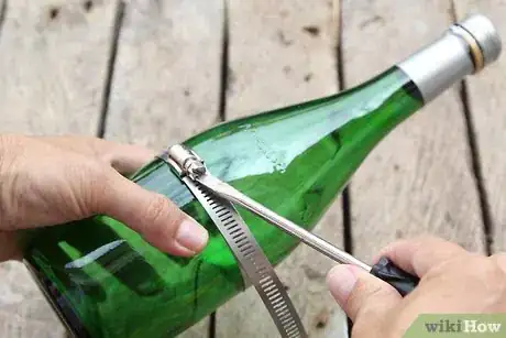 Image titled Make Candelabras from Old Bottles Step 10