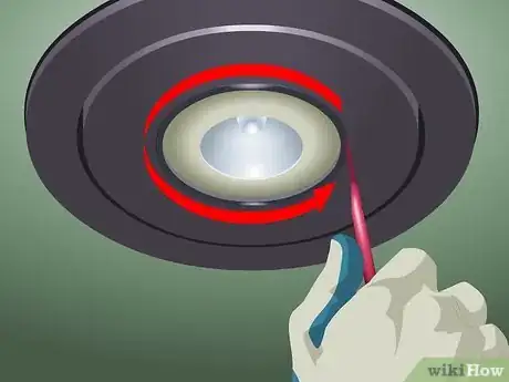 Image titled Change a Gu10 Halogen Light Bulb Step 10