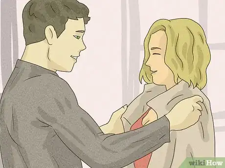 Image titled Know when Your Boyfriend Wants You to Kiss Him Step 13