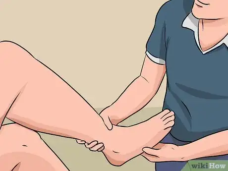 Image titled Treat a Swollen Knee Step 15