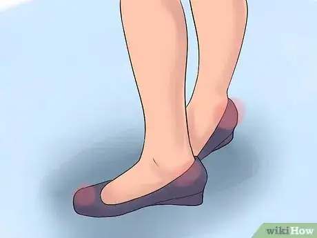 Image titled Stretch Shoes Step 15