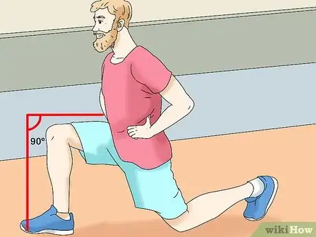 Image titled Do Walking Lunges Step 5