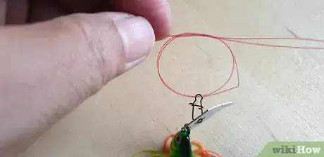 Image titled Tie a Spinnerbait Step 4