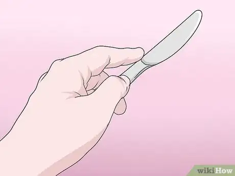 Image titled Use Cutlery Step 1