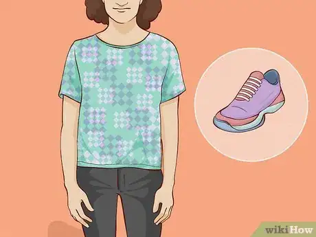 Image titled What to Wear on a Walking Date Step 2