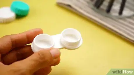 Image titled Clean a Contact Lens Case Step 3