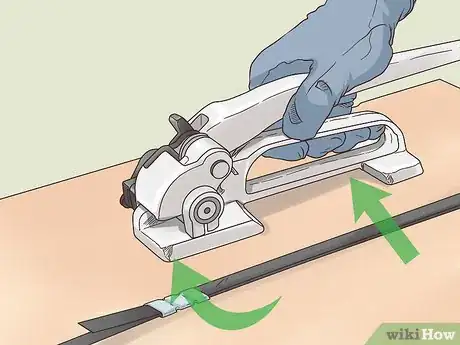 Image titled Use a Uline Strapping Tool Step 16