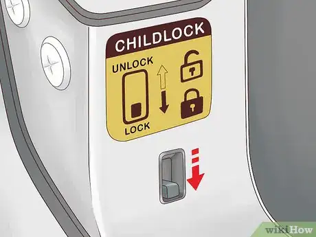 Image titled Childproof Your Car's Interior Step 1