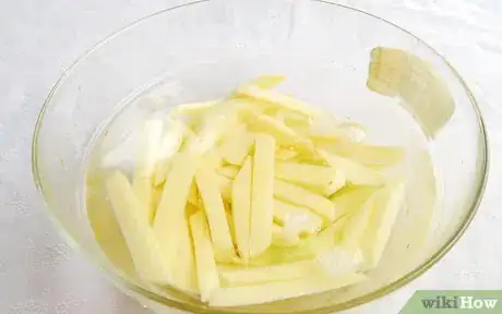 Image titled Make Belgian Fries Step 3