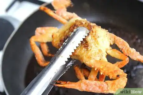 Image titled Prepare Soft Shell Crabs Step 9