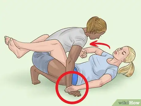 Image titled Do a Kimura Submission in Jiu Jitsu Step 3