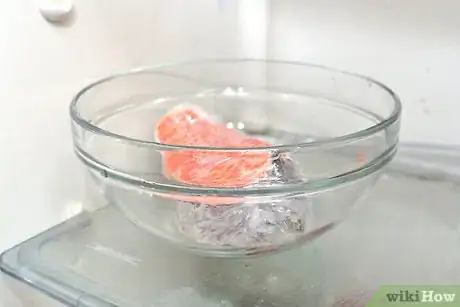 Image titled Defrost Salmon Step 4