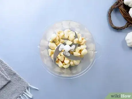 Image titled Make Garlic Juice Step 6