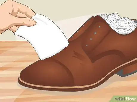 Image titled Remove Creases from Dress Shoes Step 16