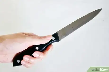 Image titled Select Quality Kitchen Knives Step 2