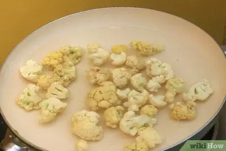 Image titled Prepare Cauliflower Florets Step 21