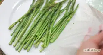 Steam Asparagus in the Microwave