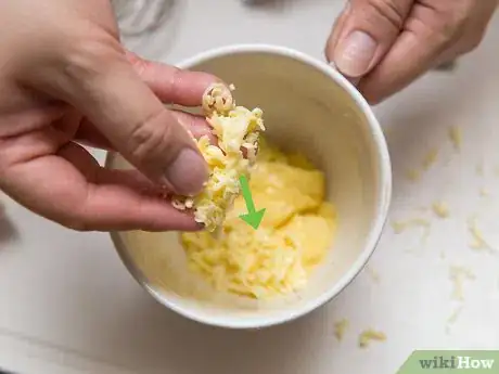 Image titled Make Cheesy Scrambled Eggs Step 23