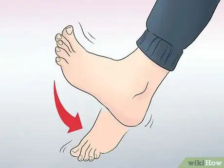 Image titled Prevent Hammer Toe Step 4