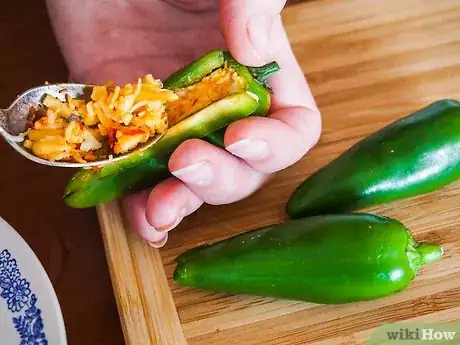 Image titled Make Jalapeno Poppers Step 4