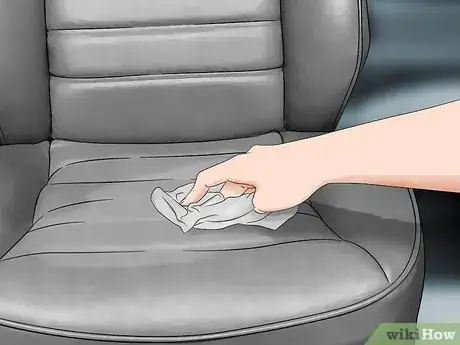 Image titled Clean Vinyl Seats Step 13