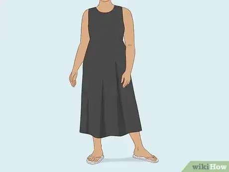 Image titled What to Wear After a Spray Tan Step 7