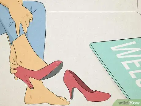 Image titled What Should You Do when Going to Your Boyfriend's House for the First Time Step 4