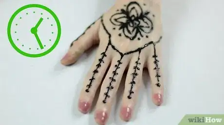 Image titled Draw Henna Tattoos Step 4