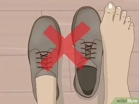 Image titled Buy Waterproof Shoes Step 14