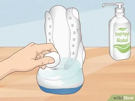 Image titled What Materials Do You Need to Hydro Dip Shoes Step 3