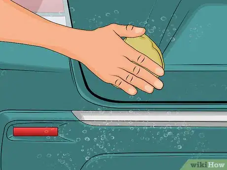 Image titled Take Water Marks Off Vehicles Step 10