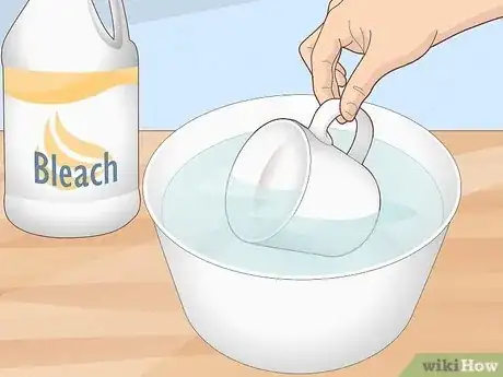 Image titled Get Stains out of White Mugs Step 1