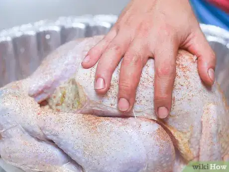 Image titled Cook a Turkey in a Bag Step 8