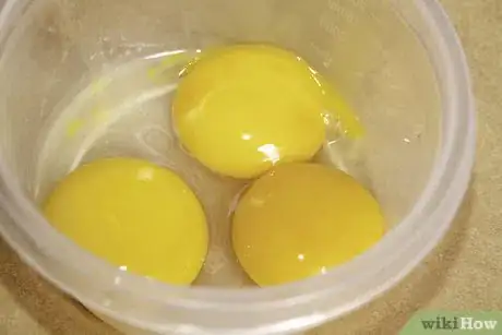 Image titled Store Egg Yolks Step 4