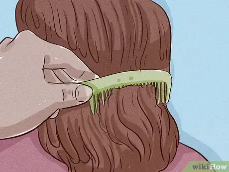 Image titled Take Dreads Out Step 8