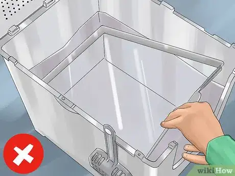 Image titled Choose a Litter Box for Your Cat Step 10