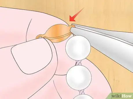 Image titled Make a Pearl Necklace Step 12