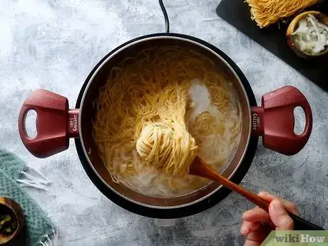 Image titled Make Restaurant Style Chow Mein at Home Step 1