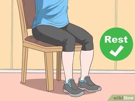 Image titled Unlock Your Knees Step 1