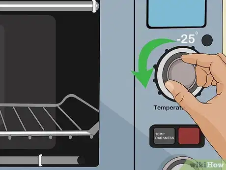 Image titled Use the Convection Setting on an Oven Step 6