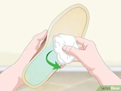 Image titled Clean the Soles of Shoes Step 11