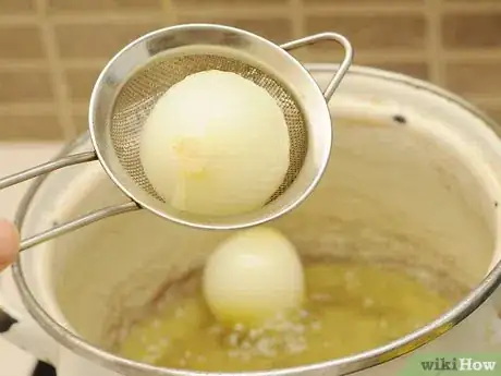 Image titled Make White Onion Puree Step 3