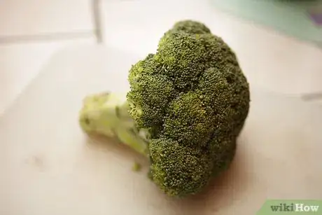 Image titled Freeze Broccoli Step 1