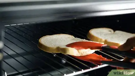 Image titled Make Toast in an Oven Step 1