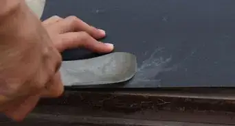 Sharpen Kitchen Knives with Sandpaper