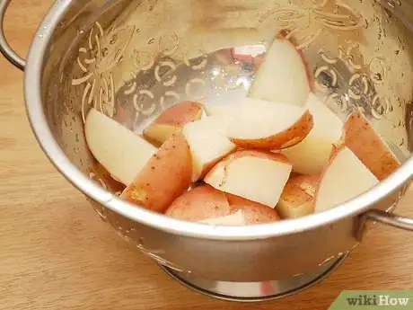 Image titled Prepare Vegetables for Skewers Step 2