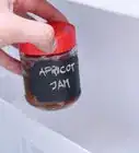 Make Dried Apricot Jam