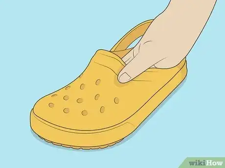 Image titled Put Jibbitz on Crocs Step 2